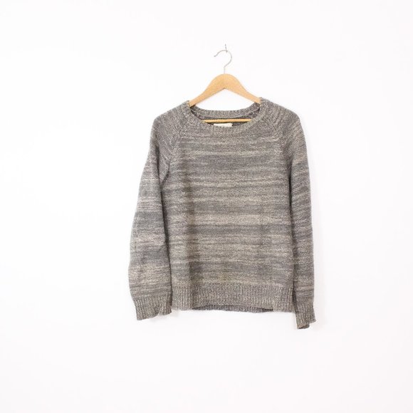 *Held in Common Green Knit Crew Neck Sweater - Picture 5 of 8